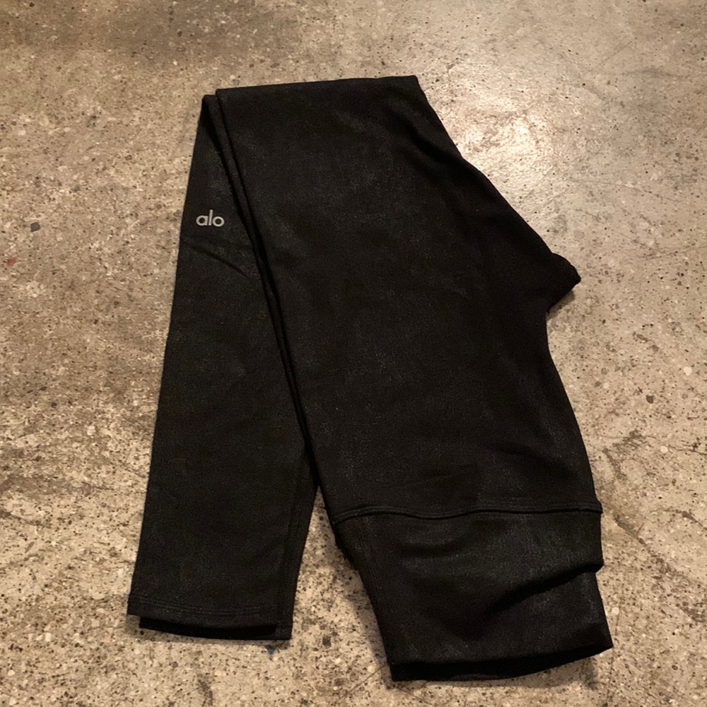 Black Alo leggings